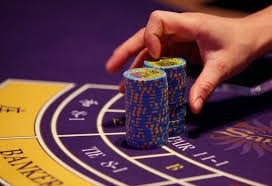 Meja Live Casino Teko77 dengan dealer profesional dan tampilan streaming berkualitas tinggi